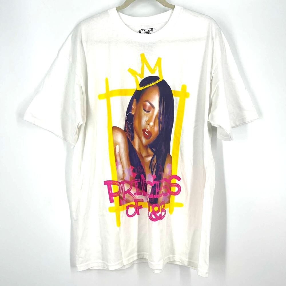 Aaliyah Princess Of R&B Portrait T-Shirt White Women's‎ Size XL NWOT